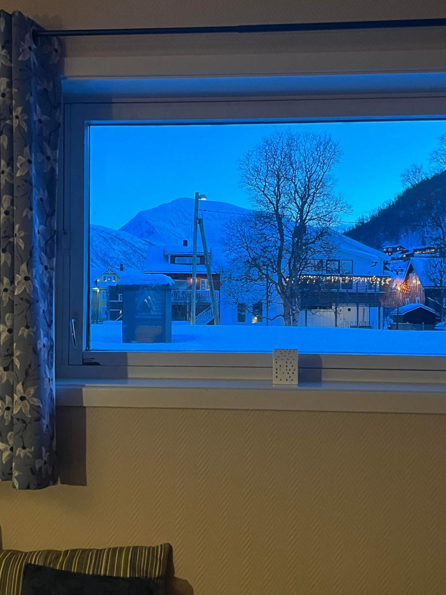 Apartamento Fantastisk Utsikt! Gratis Parkering Tromsø Exterior foto